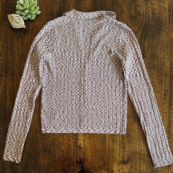 Cotton Candy LA | Collared Long Sleeve Top with 3-Button Closure, Size M - Picture 2 of 8